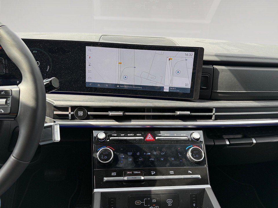 Fahrzeugabbildung Hyundai SANTA FE Hybrid AWD INTRO GSD
