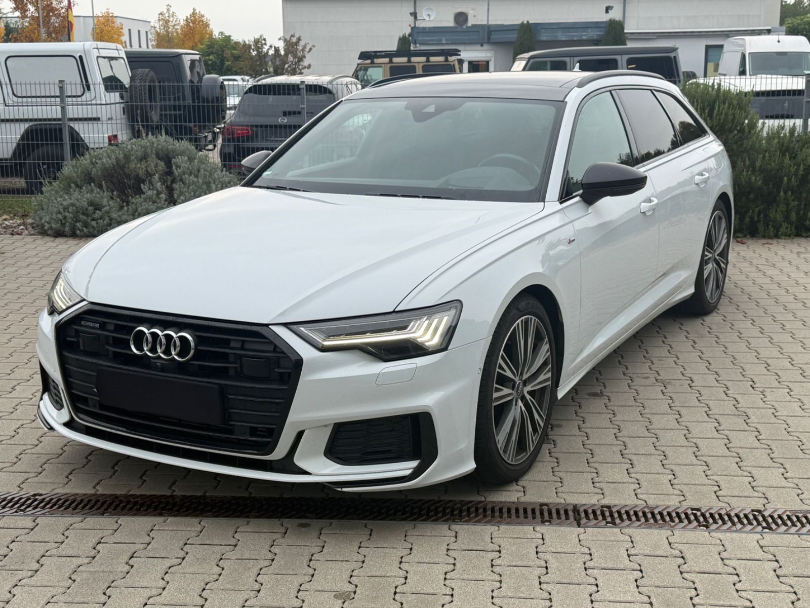 Audi A6 55 TFSI e Quattro S-Line / RauteSitze / B&O imagem 2