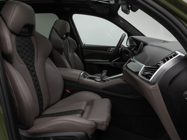 Foto Nummer 37: BMW X5 M