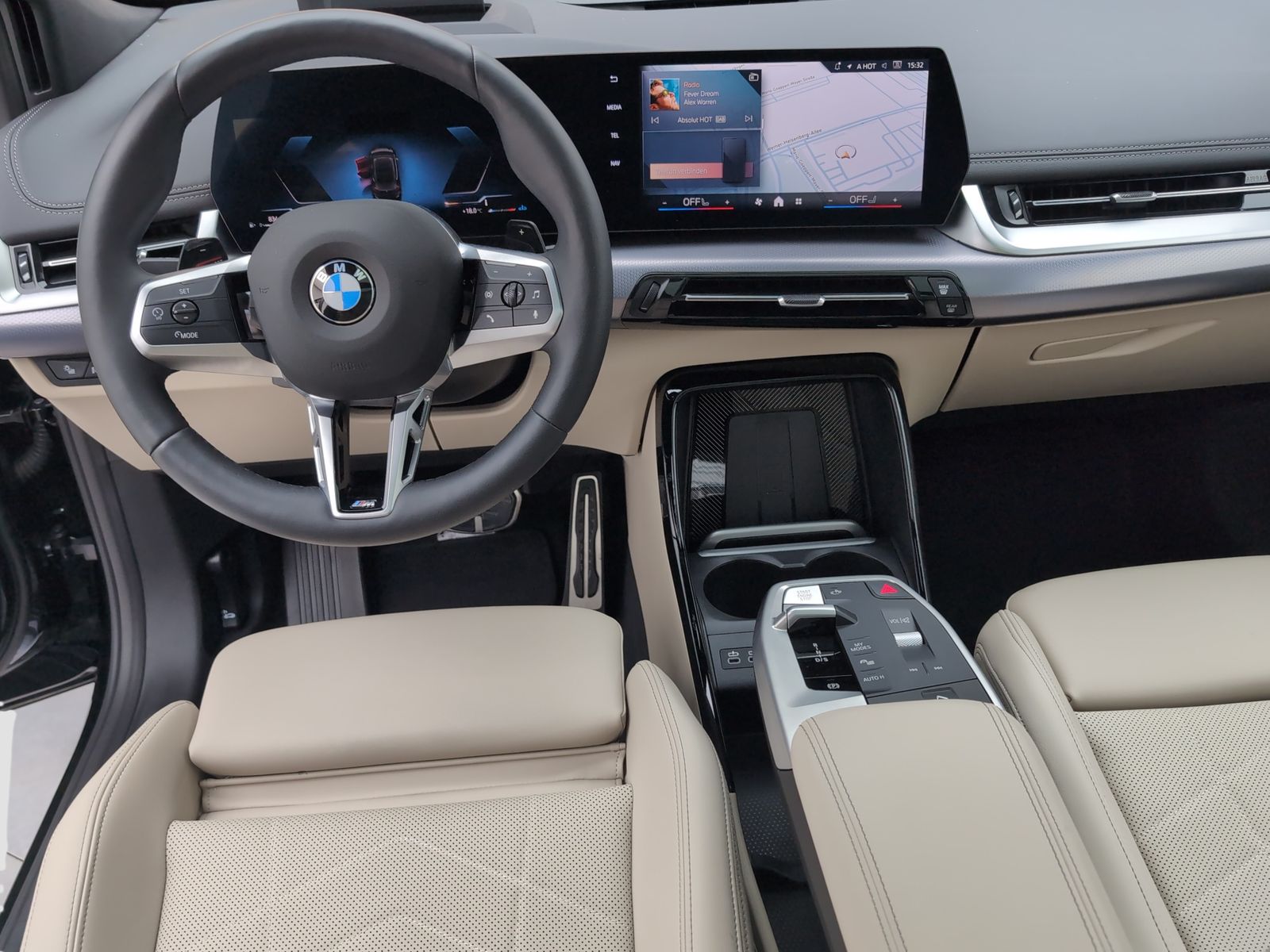 BMW 223 Active Tourer - Bild 13