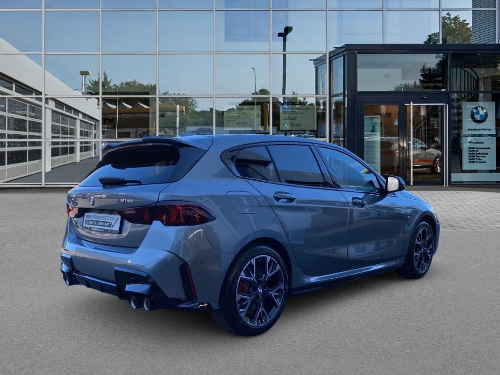 BMW M135 xDrive M Sport Pro Sitzhg. HarmanKardon Par foto 3