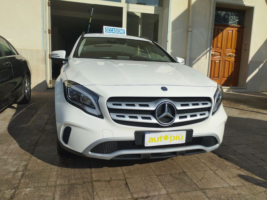 Image of Mercedes-Benz GLA 180