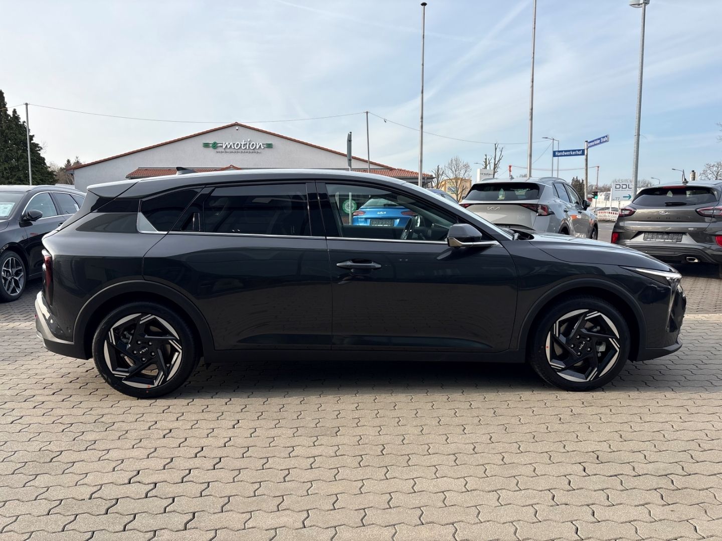 Fahrzeugabbildung Kia K4 Spirit Navi Leder Digitales Cockpit Soundsyst