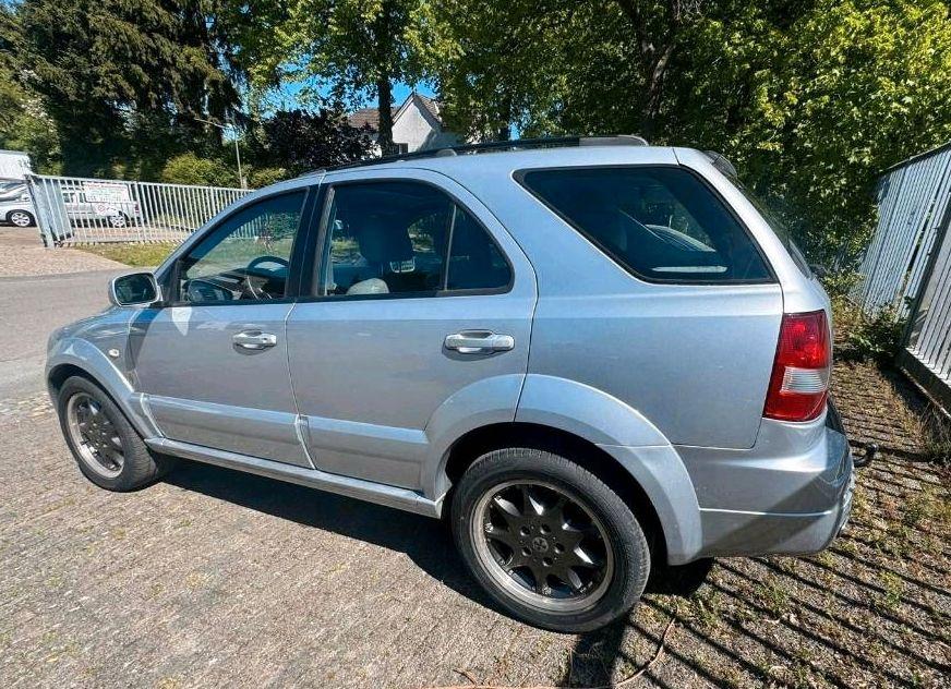 Kia Sorento 2006 — engine 140 HP (103kW)