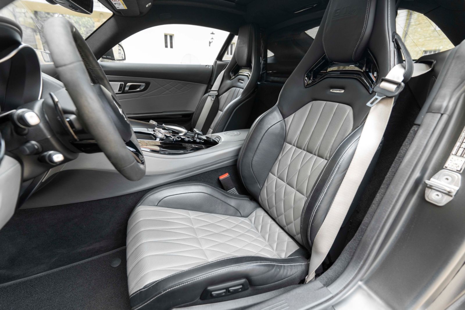 Fahrzeugabbildung Mercedes-Benz AMG GT C Coupe Edition 50 1/500 BUR ACC CERAMIK