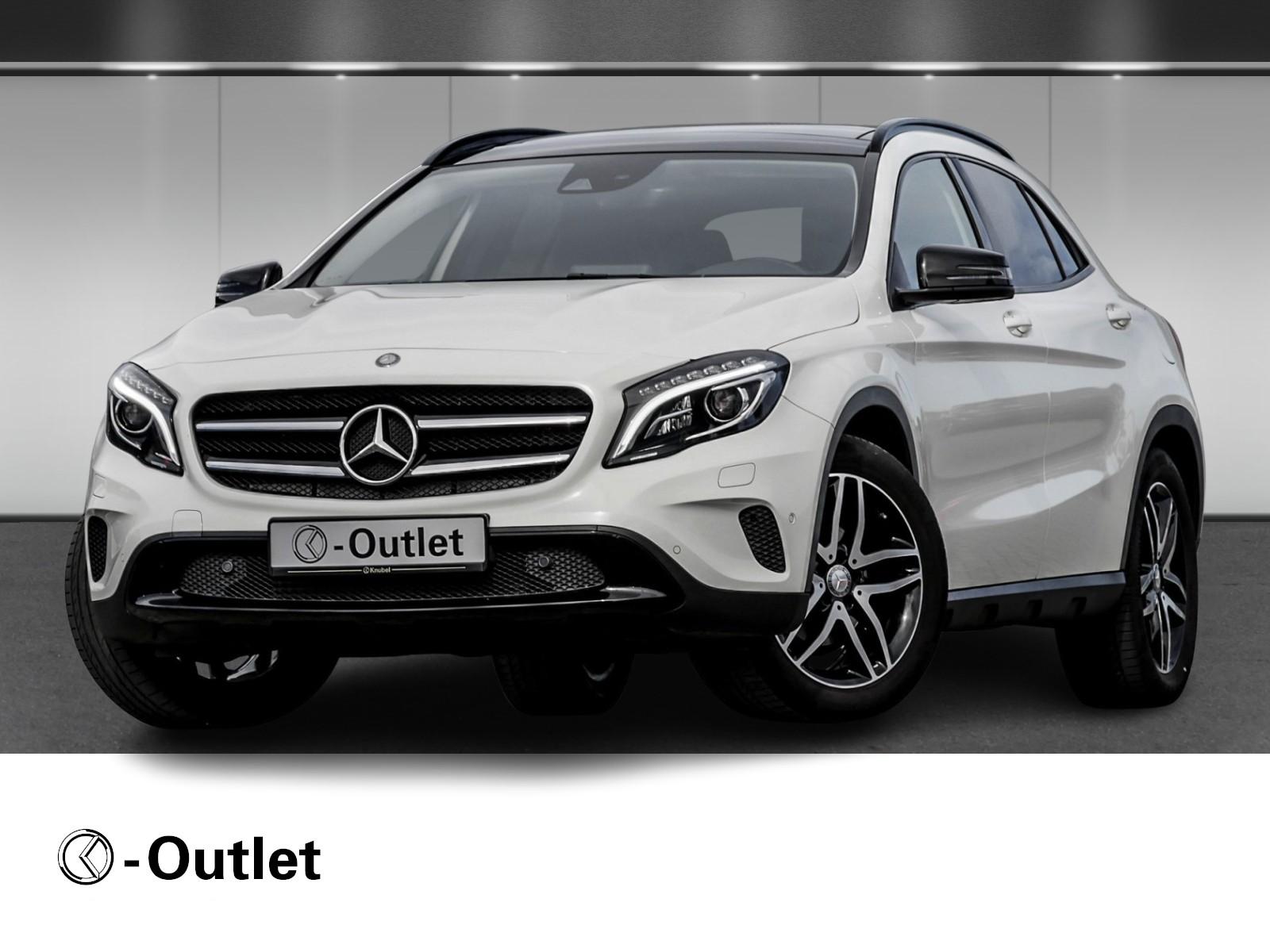 Mercedes-Benz GLA 180 Xenon Navi Pano Sportsitze 18"