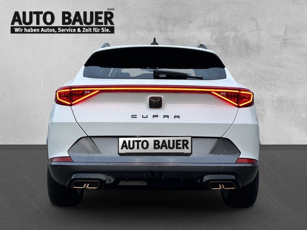 Fahrzeugabbildung CUPRA Formentor 1.4 e-HYBRID (204PS) - mit KI generiert/bearbeitet