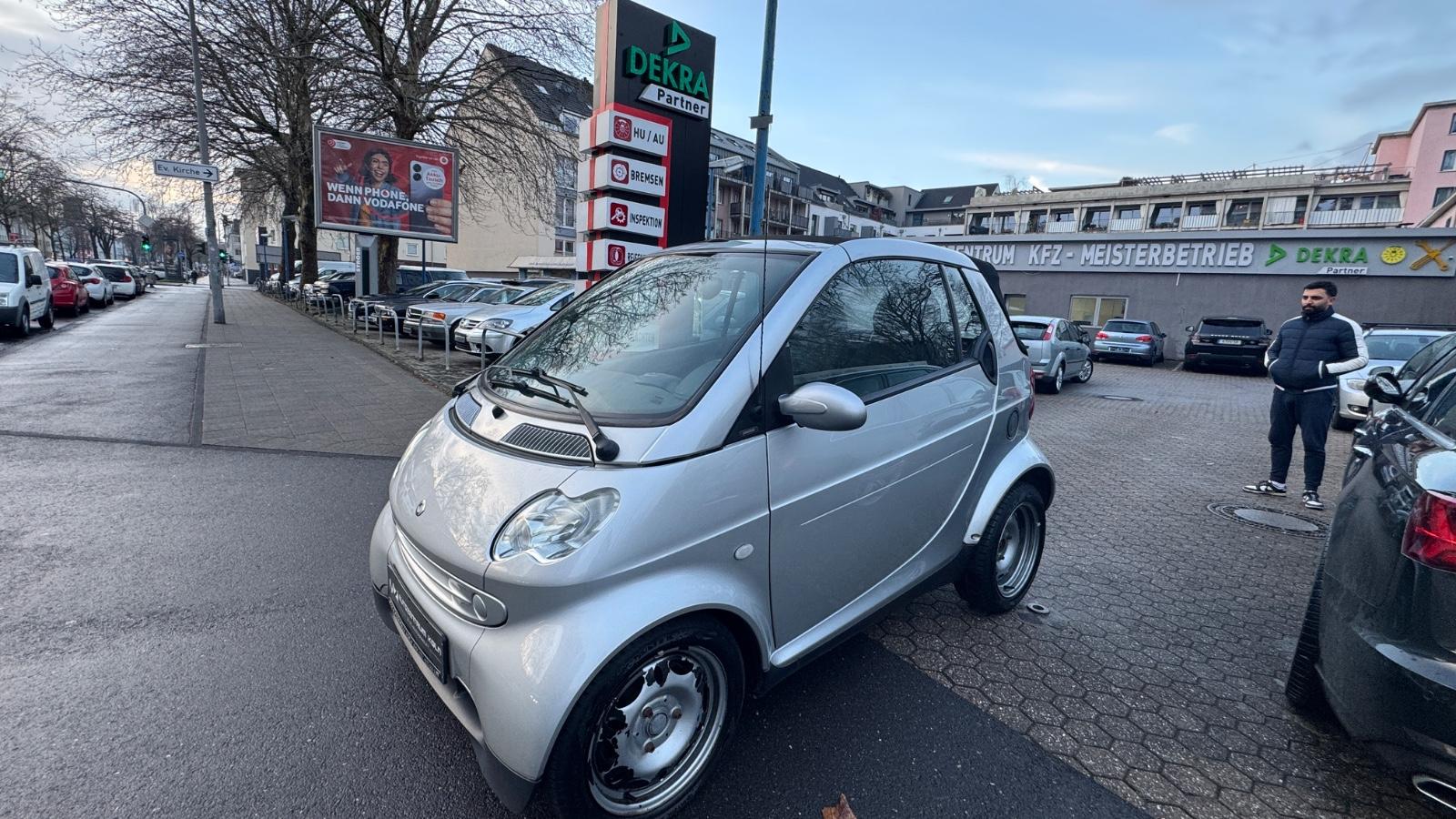 Smart ForTwo fortwo cabrio CDI Basis klima 3-hand