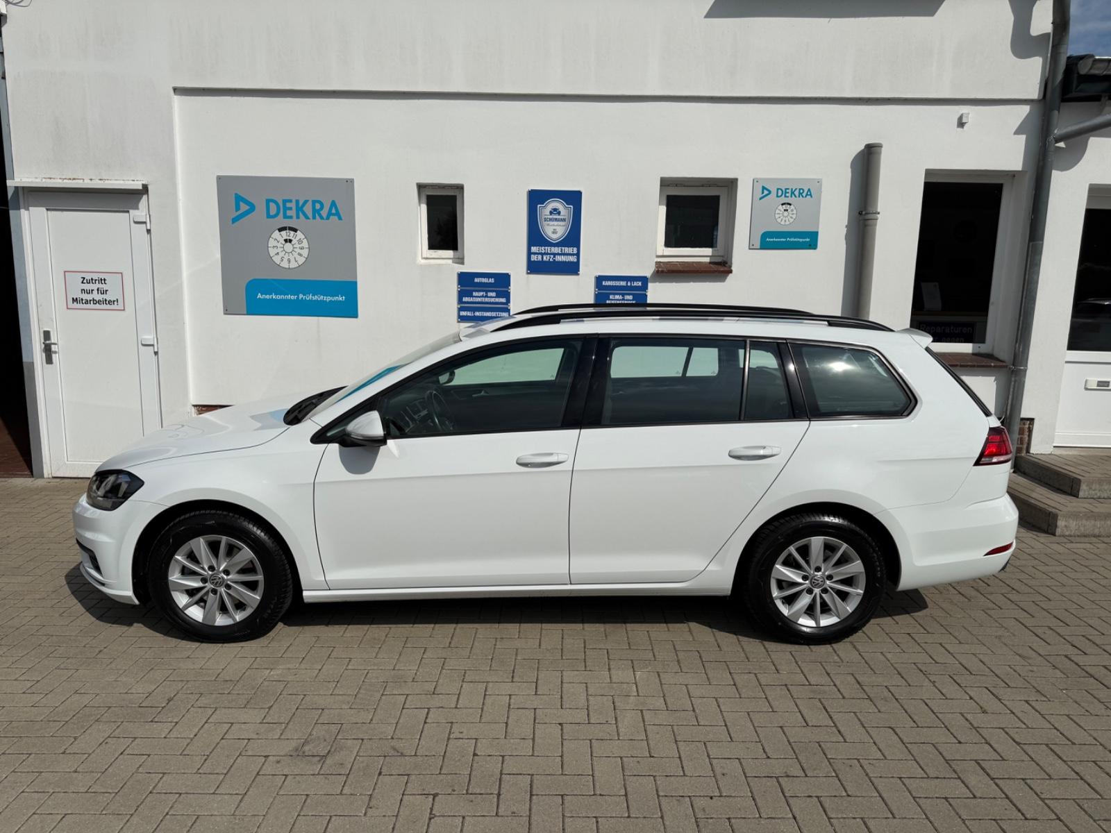 Volkswagen Golf VII Variant 1.0 Trendline