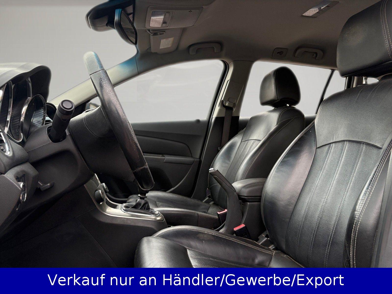 Chevrolet Cruze 2012 — photo 8