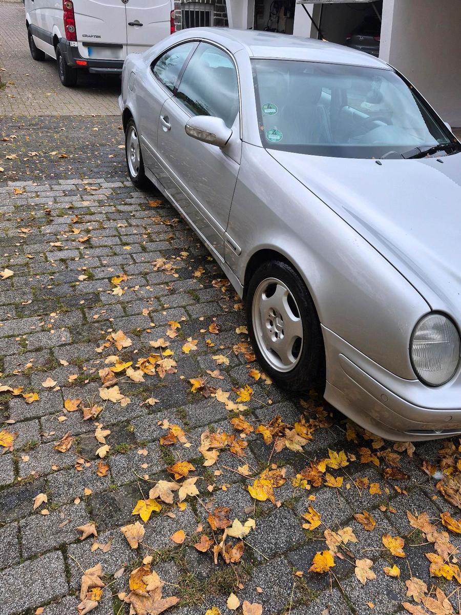 Mercedes-Benz CLK 200