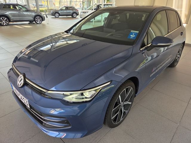 Golf Style 1.5 TSI LED+ PANO DCC AHK ERGO NAV AP