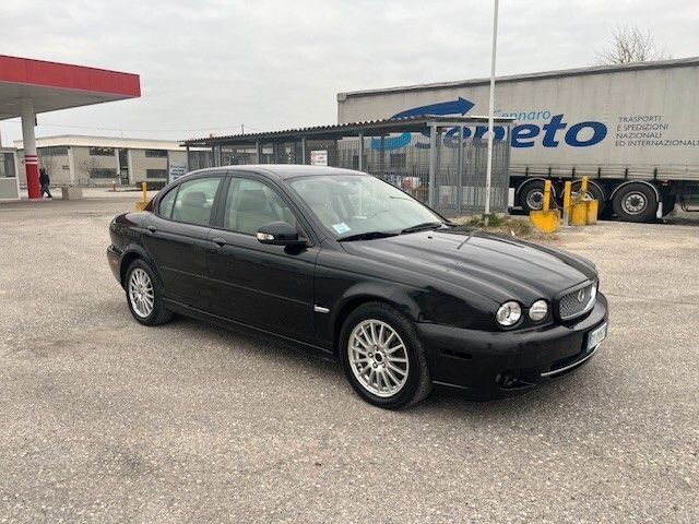 Jaguar X-Type 2.2D cat Wagon Premium Luxury