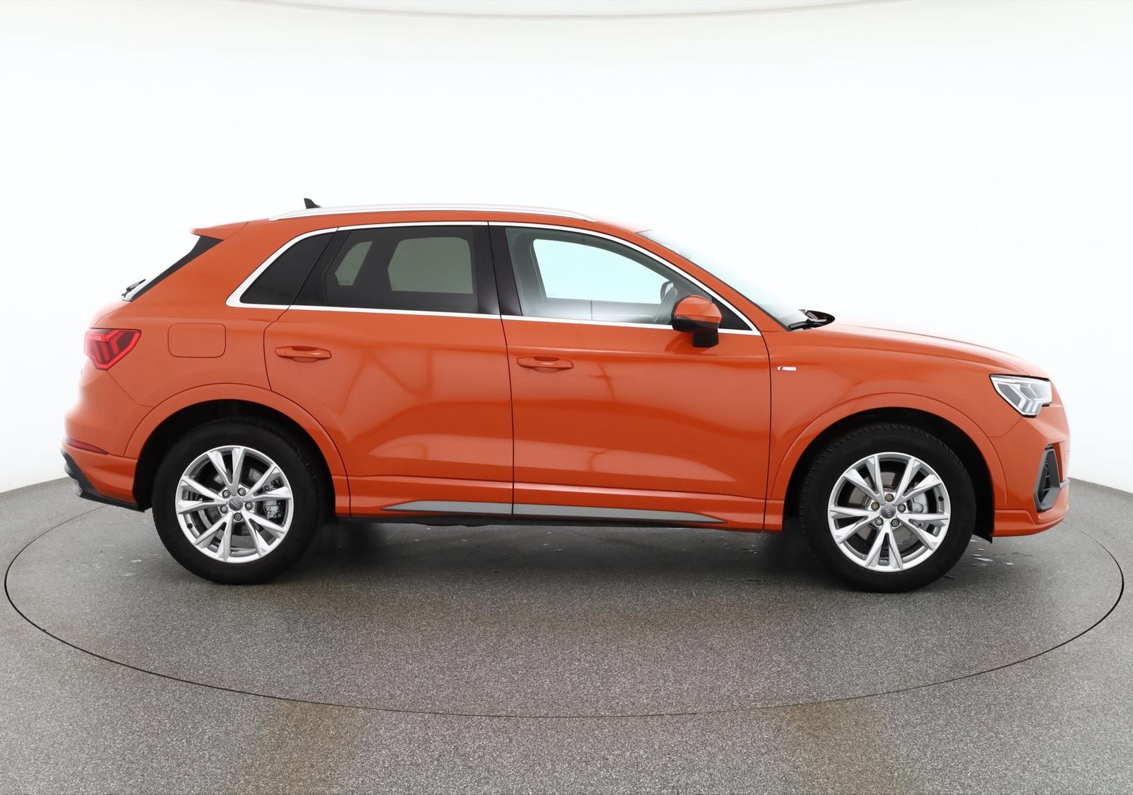 Audi Q3 35 1.5 TFSI S line LED Navi Virtual Cockpit