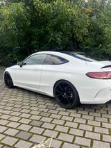 Mercedes-Benz C 400 4MATIC AMG Line Autom. AMG Line - Mercedes-Benz C 400 von privat