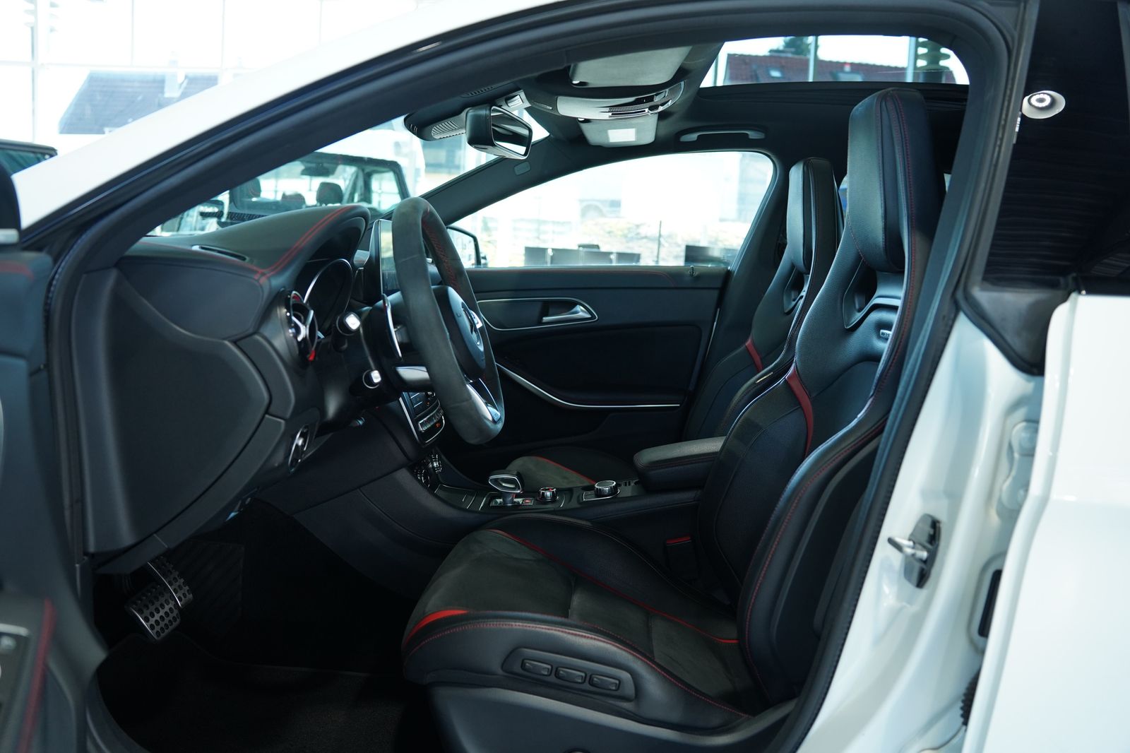 Mercedes Benz Cla 45 Amg Shooting Brake