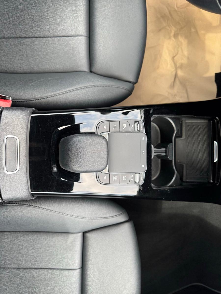 Mercedes-Benz CLA 180 SB +PANO-DACH+360°+DISTR+AMBI+MEMORY+SHZ, миниатюра 17
