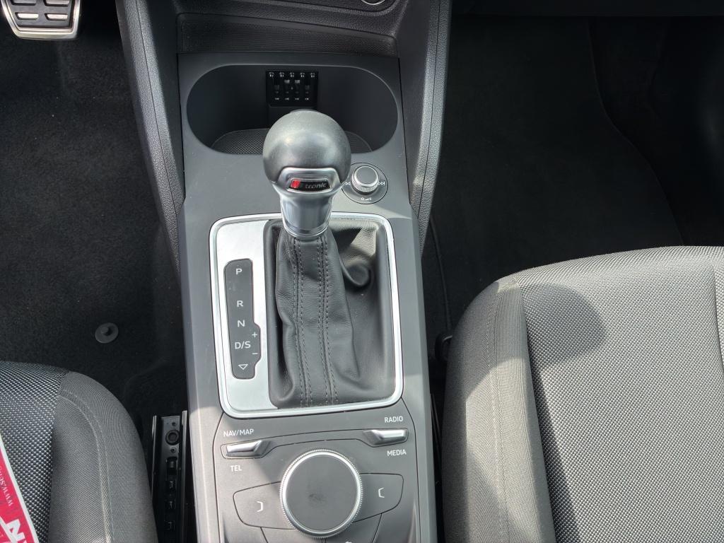 Audi Q2 1.4 TFSI basis LED*PDC*2xKlima*AUT*KlimaA*LM