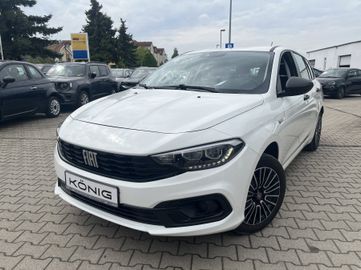 Fiat Leasingangebot: Fiat Tipo 1.5 Kombi Automatik Cross