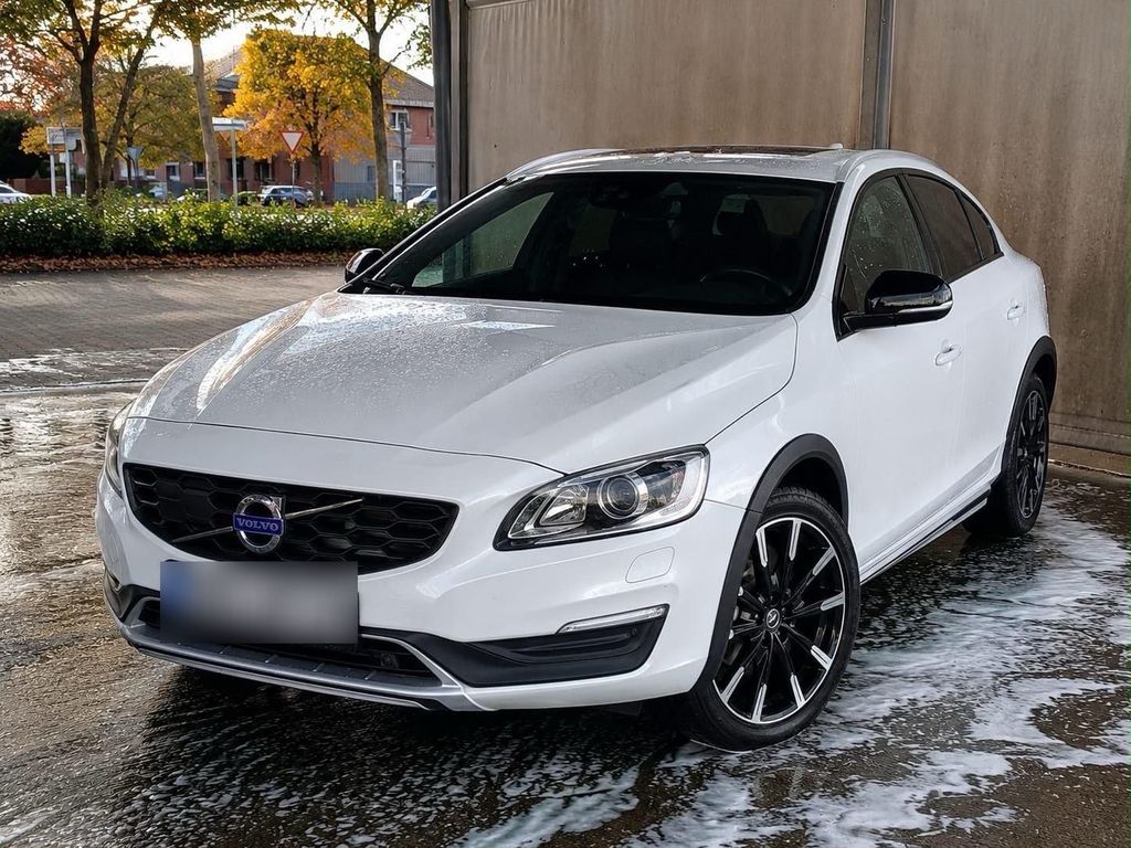 Image of Volvo S60 Cross Country