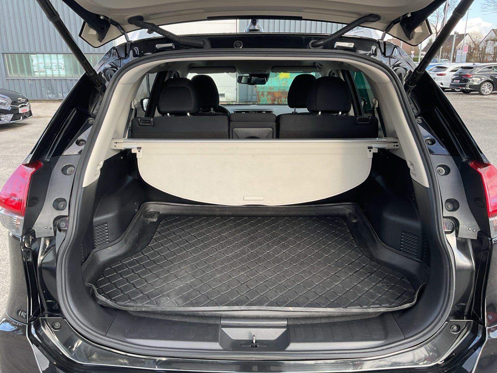 Nissan X-Trail 1.3 DIG N-Connecta LED+Navi+ACC+360+KESS
