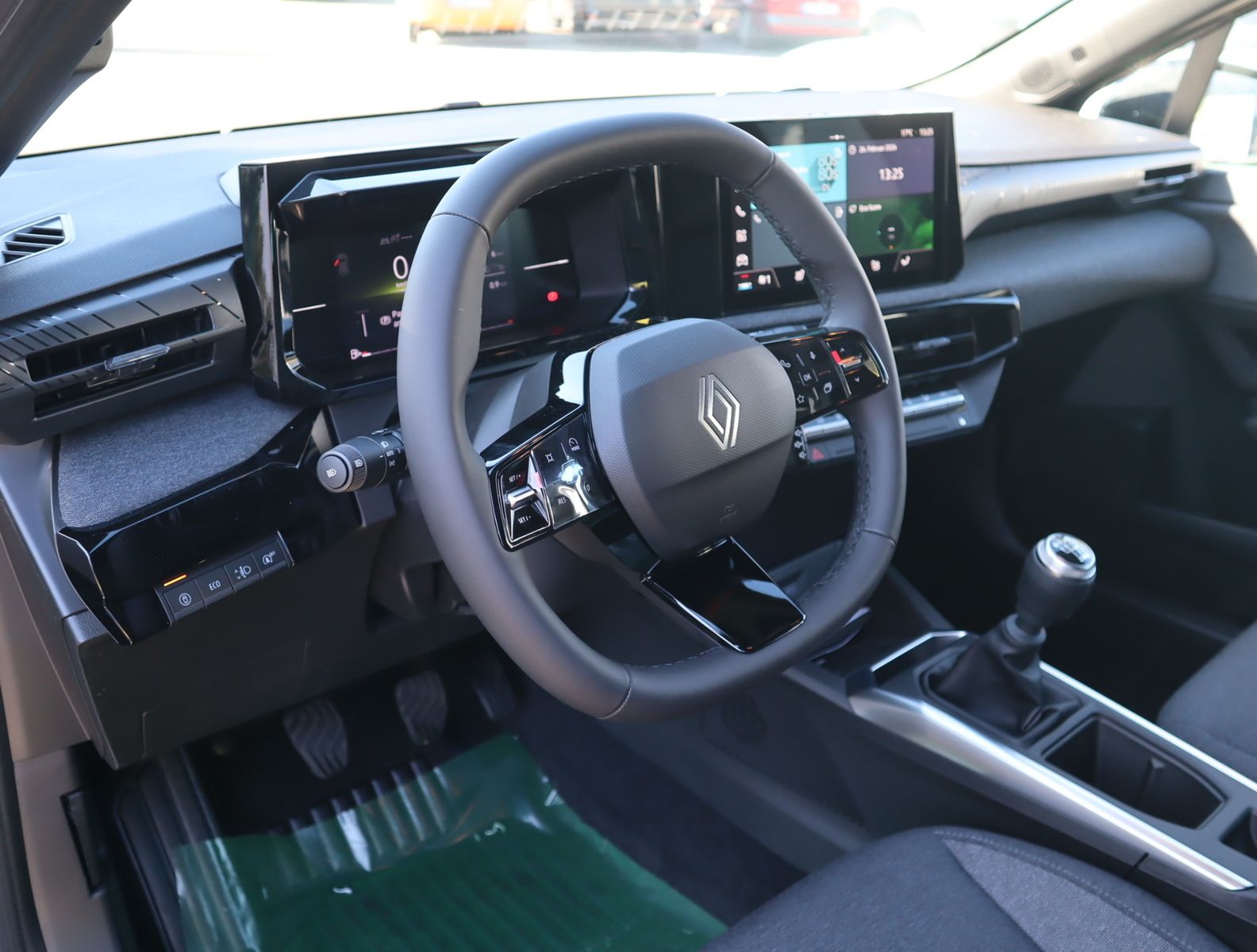 Renault Clio - Bild 10
