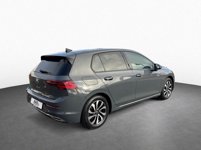 Golf VIII 2.0 TDI DSG ACTIVE IQ.LIGHT+AHK+ACC+HU