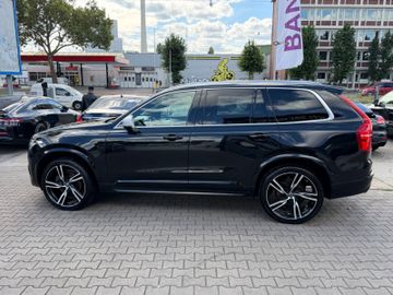 Volvo XC90 - 8