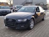 Audi A4 2.0 TFSI Attraction 155KW+AUTOMATIK+LEDER - Audi A4: Limousine, 2.0