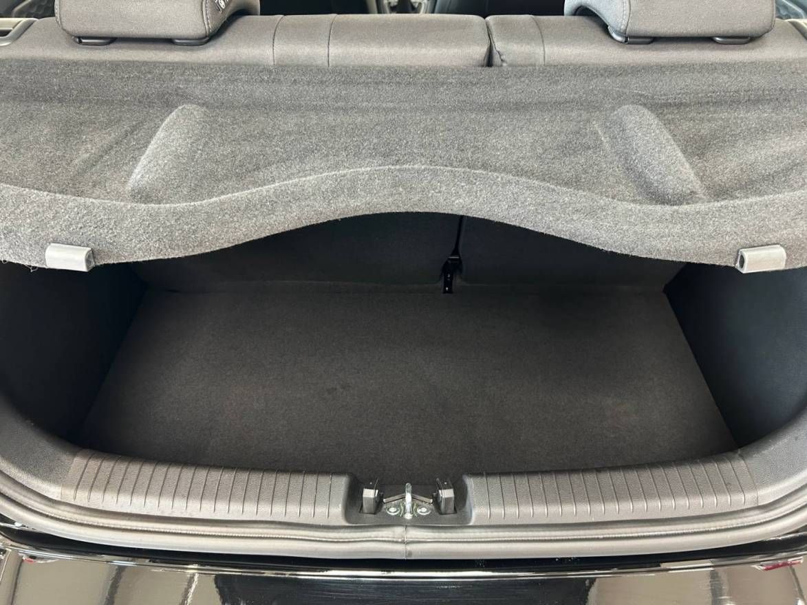 Fahrzeugabbildung Hyundai i10 FL 1.0 Benzin (63 PS) | Apple CarPlay u. And