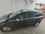 Ford Grand C-Max 2,0TDCi 100kW Titanium AHK - Ford Grand C-Max mit Diesel-Antrieb: Kleinbus, 2.0