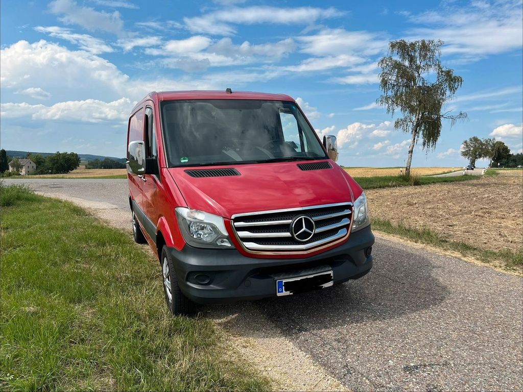 Image of Mercedes-Benz Sprinter