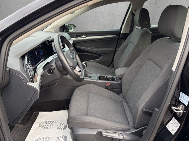 Golf VIII Life 1.5 TSI NAVI/STHZG/LED/ACC/RFK