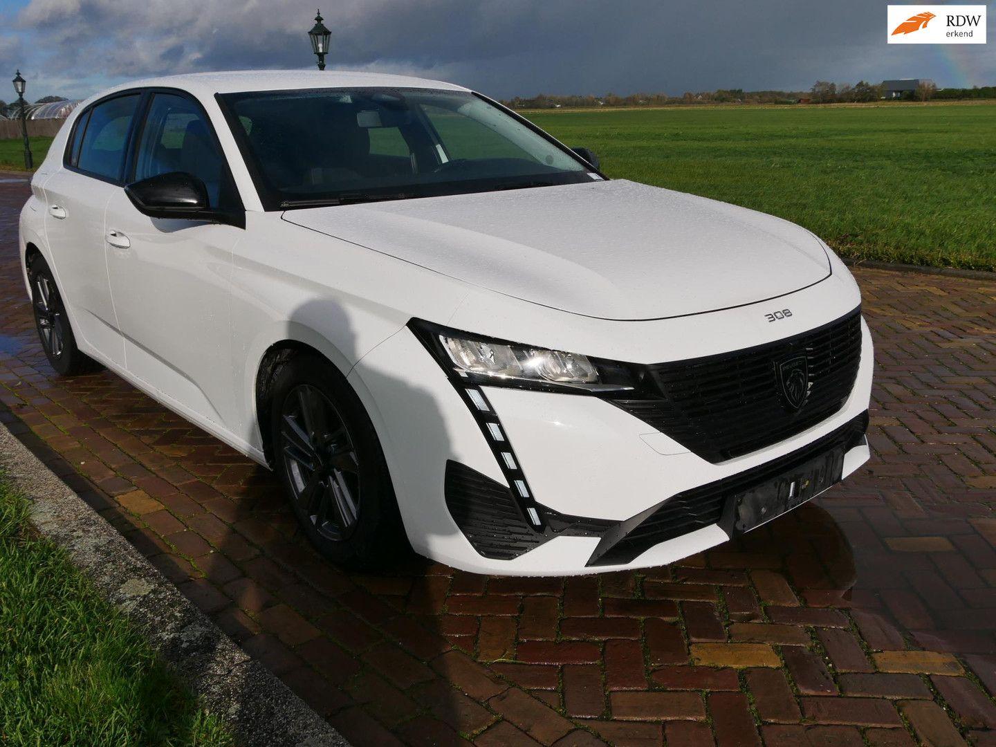 Peugeot 308 1.5 BlueHDi Active Pack AC NAVI * 10299 NETT