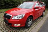 Skoda Octavia 1.6 TDI 4x4+ALU+PDC+KLIMA+SCHIEBED+ISO - Skoda Octavia mit Diesel-Antrieb: Allradantrieb, Kombi, 1.6