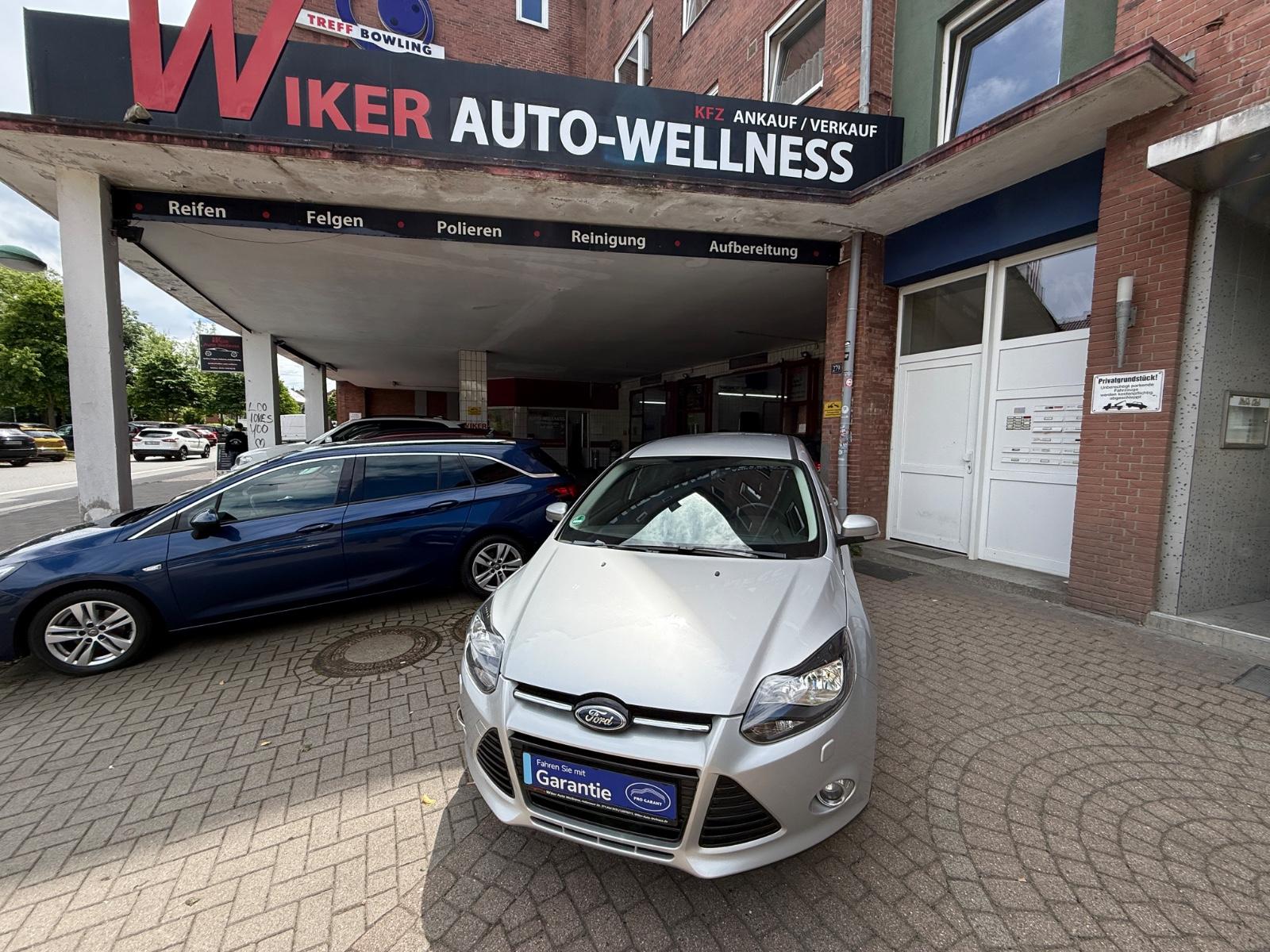 Ford Focus Turnier Titanium AHK KLIMA AU/HU NEU