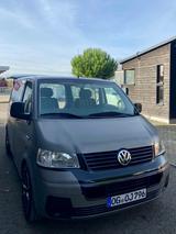 Volkswagen T5 Transporter - Volkswagen T5 Transporter aus 2003