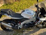 Aprilia Tuono V4 RR - APRILIA TUONO V4