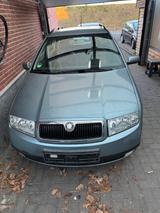 Skoda Fabia 6Y5 - 1,4 Benziner - TÜV bis 0... - Skoda Fabia 6Y mit Benzin-Antrieb