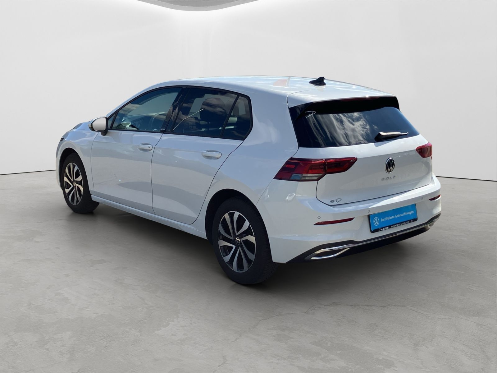 Volkswagen Golf VIII 1,5 Life TSI Active foto 3