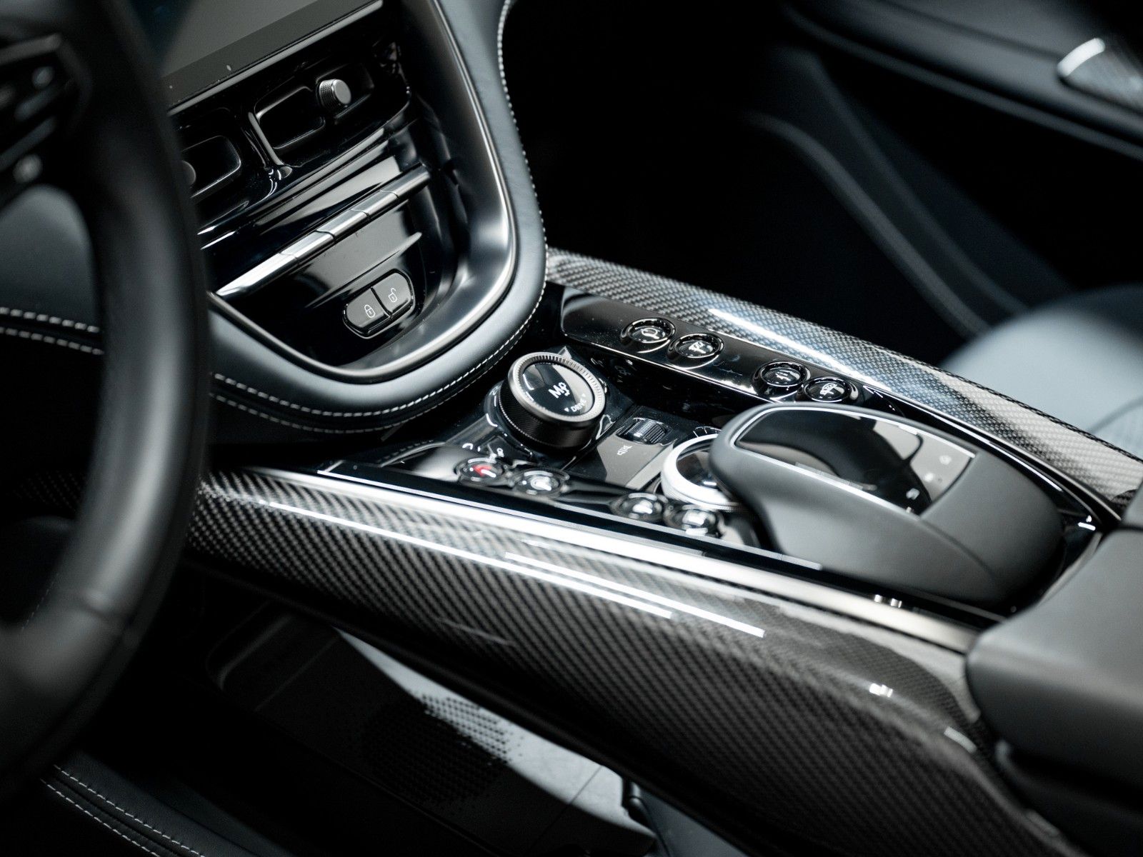 Aston Martin DBX 707 *Carbon*Sitzbelüftung*ACC*360*DesignPack foto 21