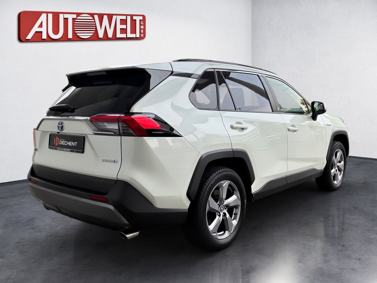 Fahrzeugabbildung Toyota RAV4 2.5 D Team D LED RFKAMERA AHK(Abnehmbar)