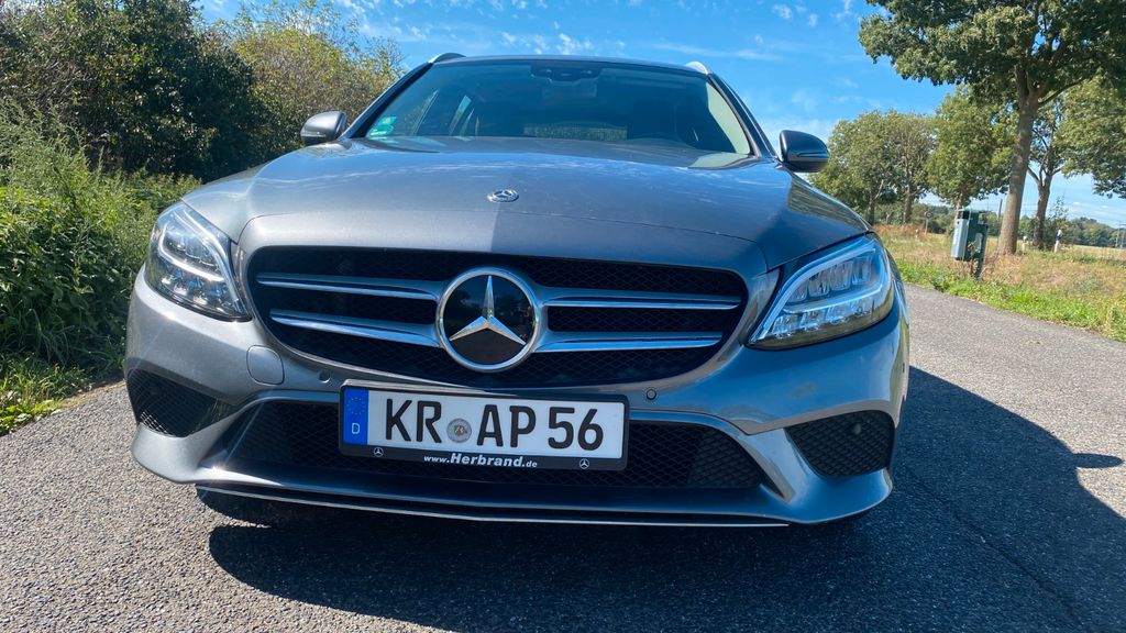 Image of Mercedes-Benz C 200