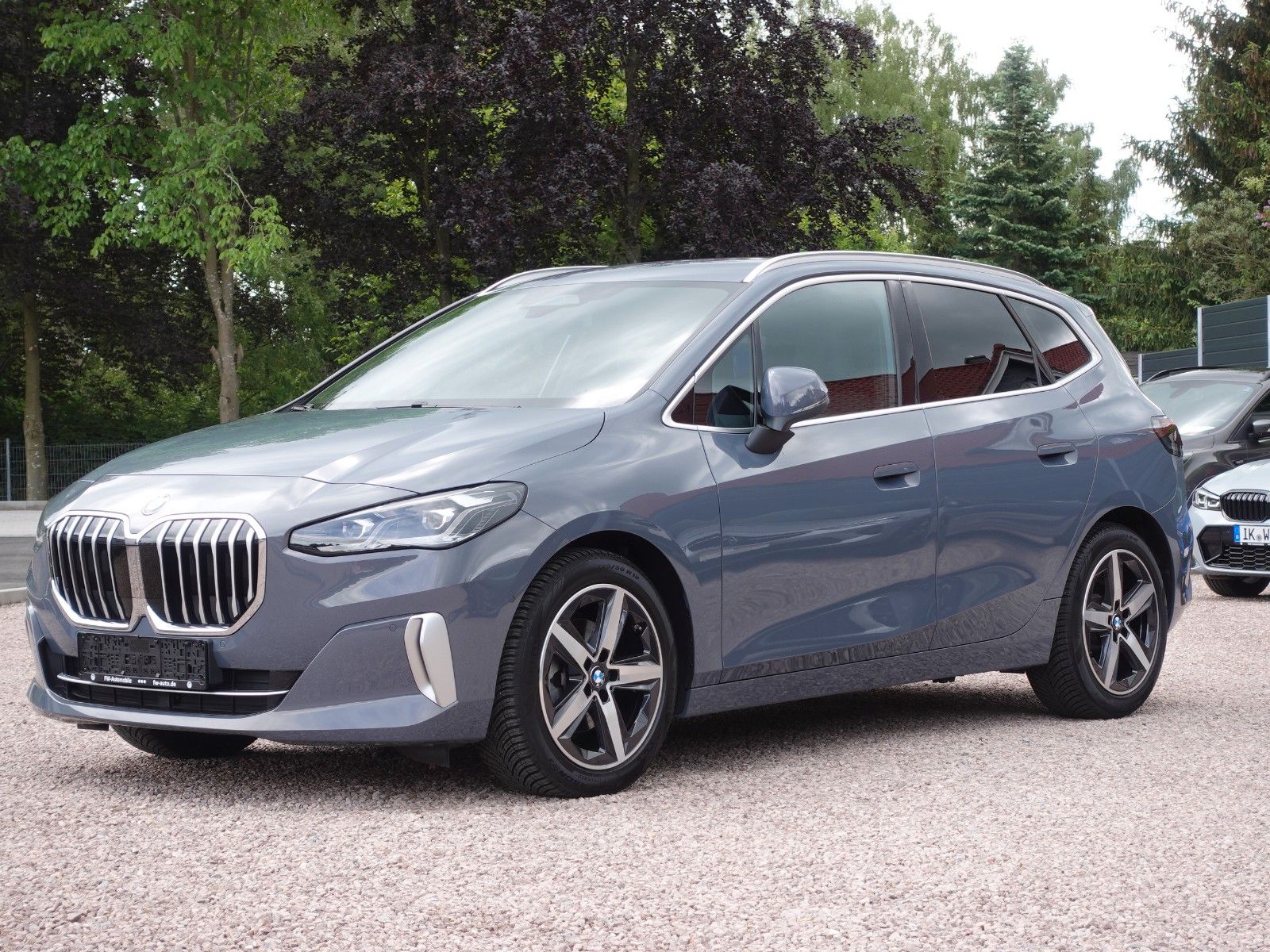 Fahrzeugabbildung BMW 218i Active Tourer Aut. DCT Ad.LED/AHK/el.Heckkl