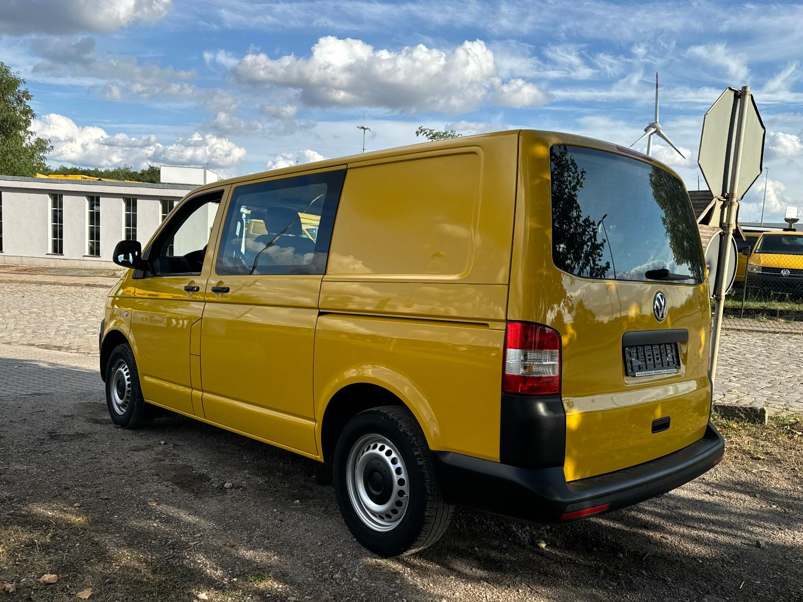 Volkswagen T5 Transporter 2.0 TDI 84ch - 1 ère main - 5 Places - Carnet entretien - TVA récupérable
