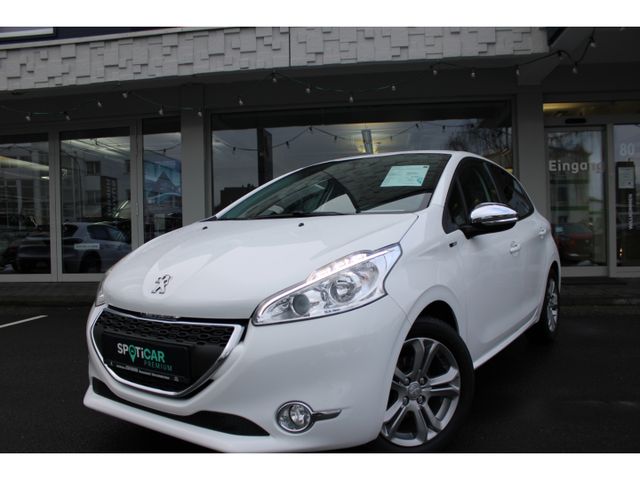 Peugeot 208 Style 1.2 PureTech 82 *Sitzheizung+Tempomat*