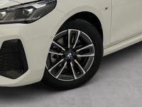 BMW 220 Active Tourer - Vorschau Bild 8