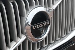 Fahrzeugabbildung Volvo XC 90 D5 Inscription *Pano*Stdhzg*B&W*360°*7Sitz