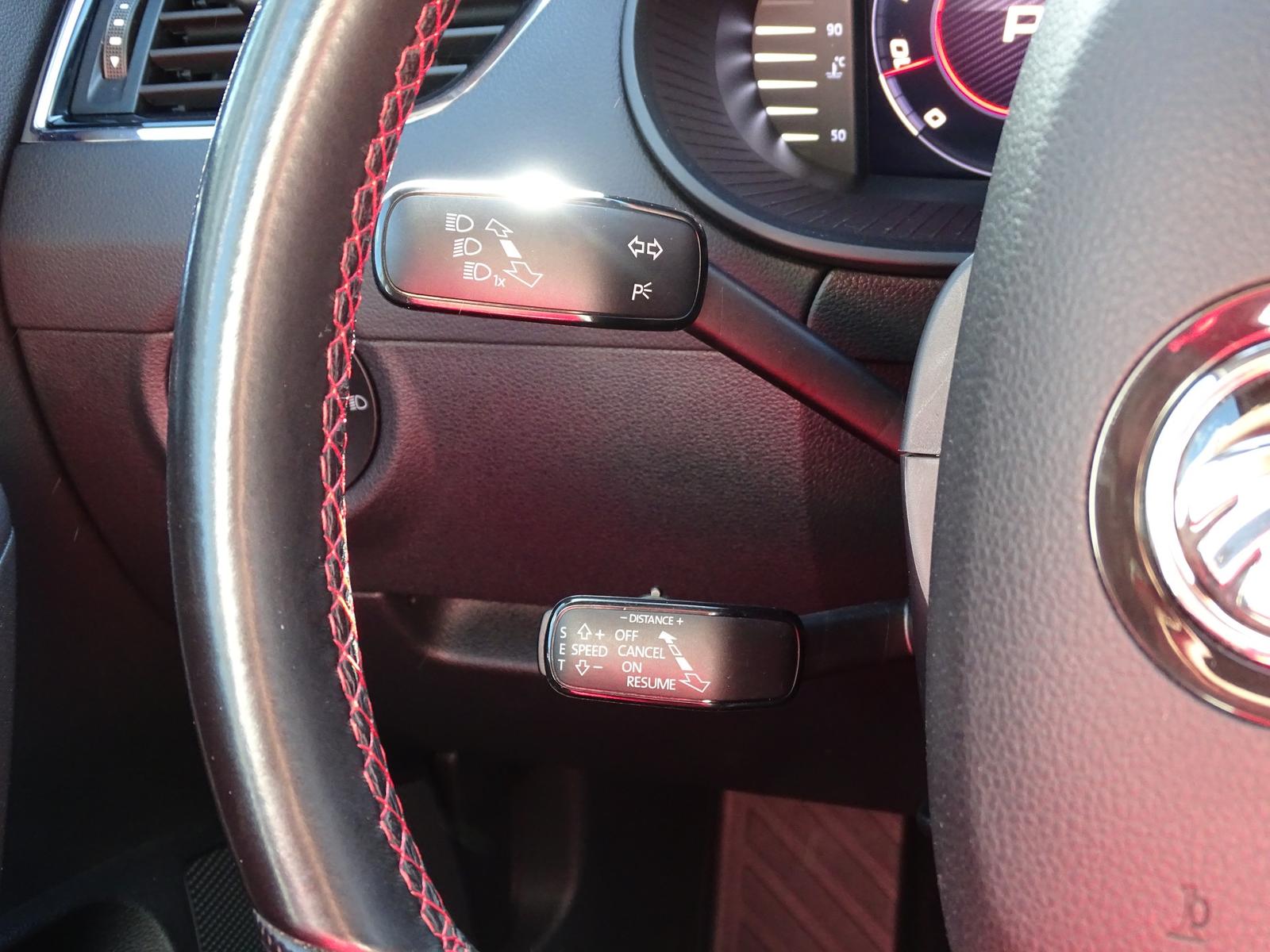 Skoda Octavia Combi 2.0 RS 245 LED Navi ACC SmartLink