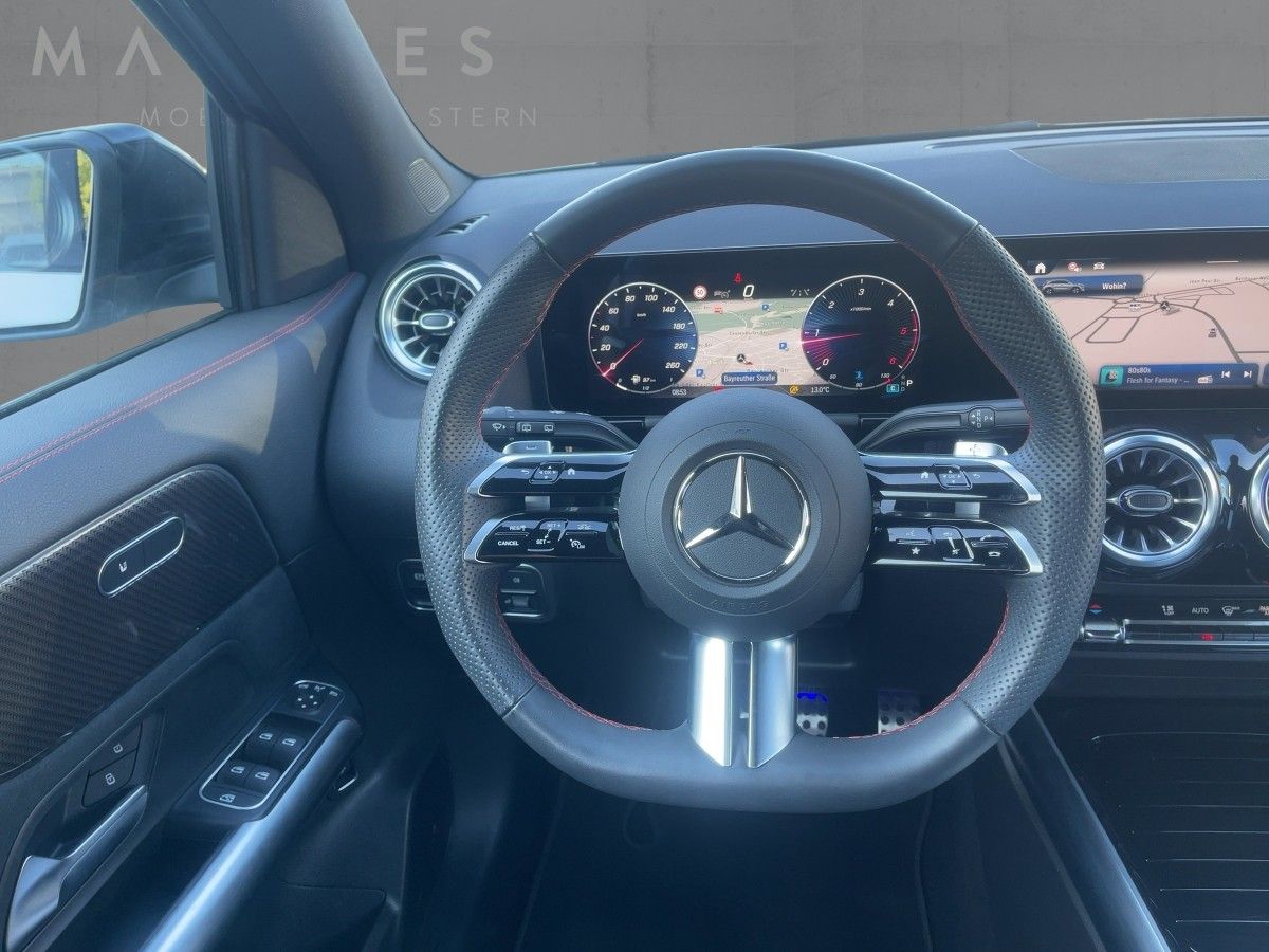 Fahrzeugabbildung Mercedes-Benz GLA 200 d AMG/Night/360°/Multibeam/AHK/20''
